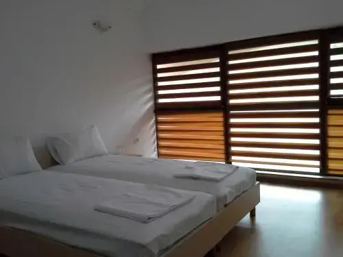Карлово: White Guest House