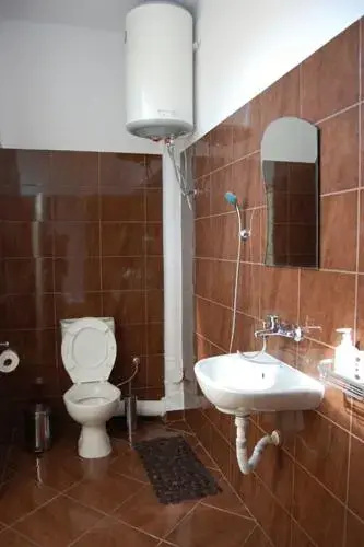 Карлово: White Guest House