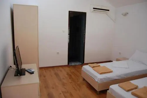 Карлово: White Guest House