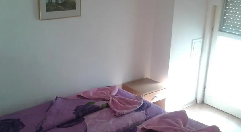 Созополь: Petrovi Guest House