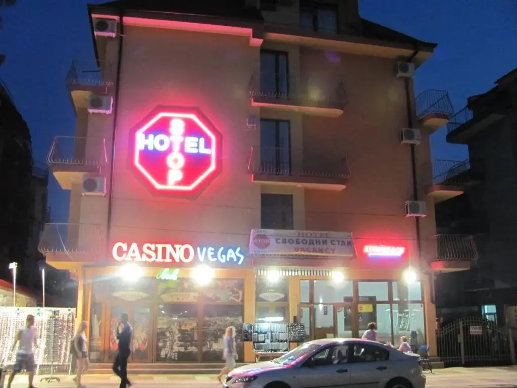 Stop Hotel — фото 1