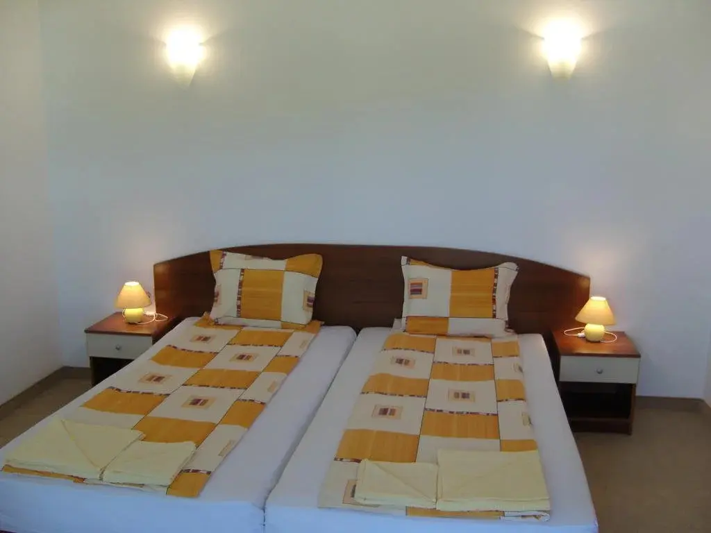 Приморско: Family Hotel Primo