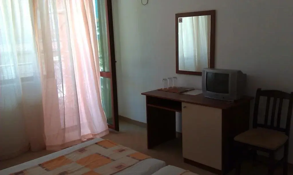 Приморско: Family Hotel Primo