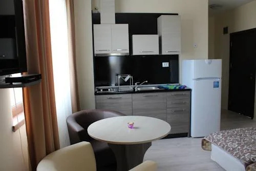 Созополь: Brilliant Aparthotel