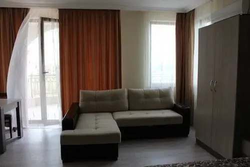 Созополь: Brilliant Aparthotel