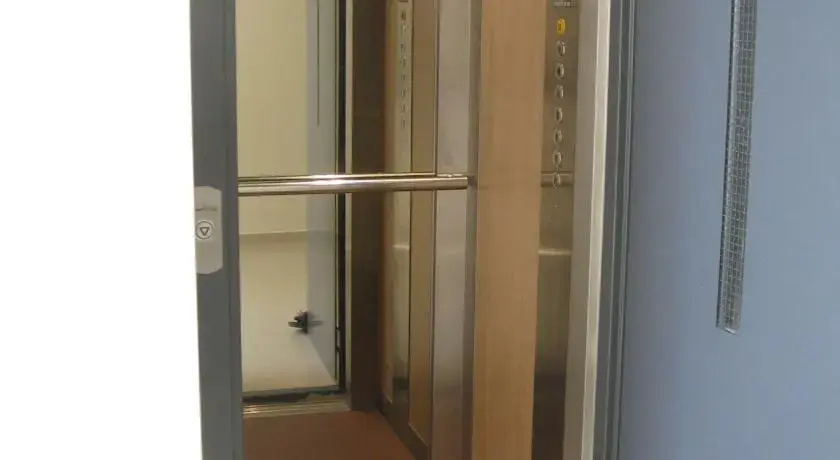 Солнечный берег: Apartcomplex Perla