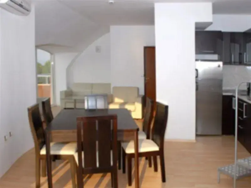 Солнечный берег: Gal Apartments Stella Polaris 1 & 2