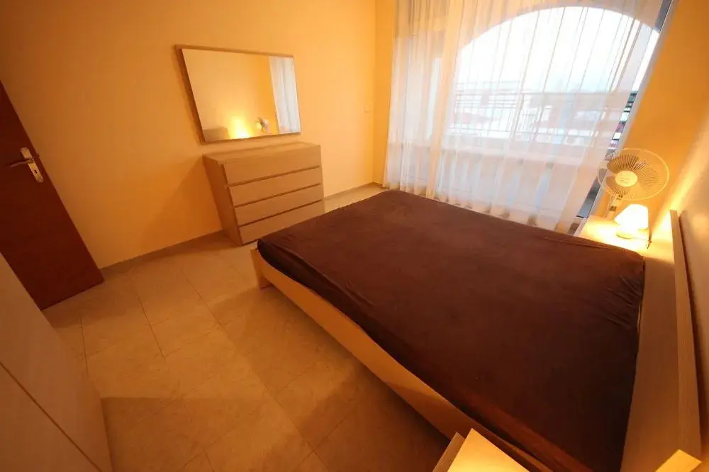 Солнечный берег: Menada Karolina Apartments
