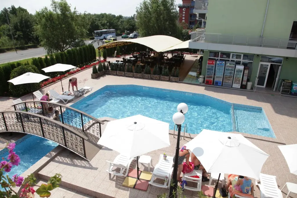 Солнечный берег: Hotel Zaara
