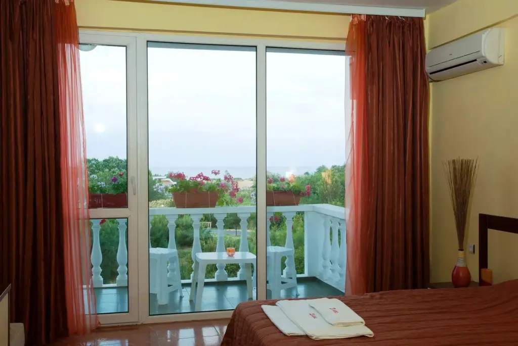 Солнечный берег: Hotel Zaara
