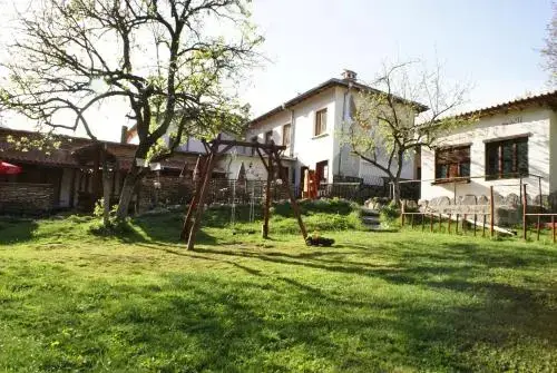 Осеновлаг: Chiflik Nenkovi Family Hotel