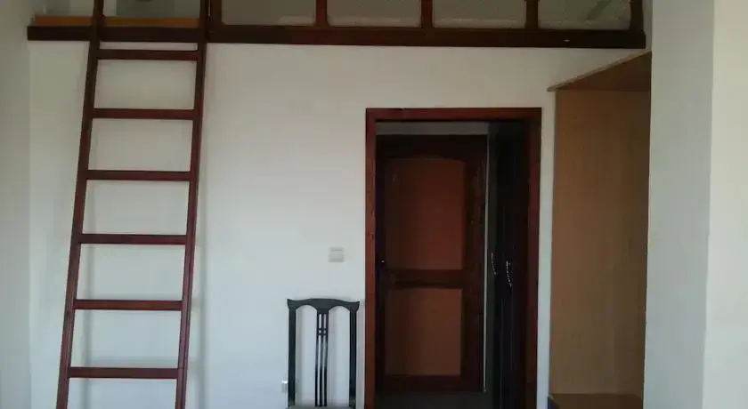 Солнечный берег: Nadia Guest House