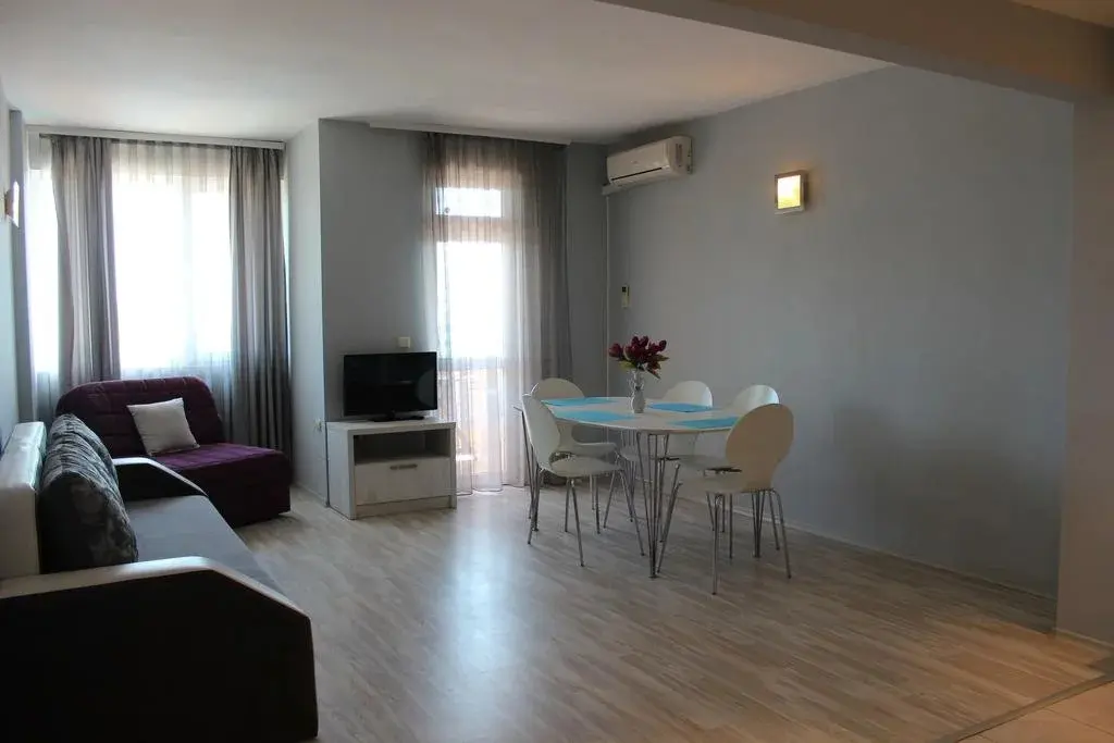 Свети Влас: Family Hotel Milev