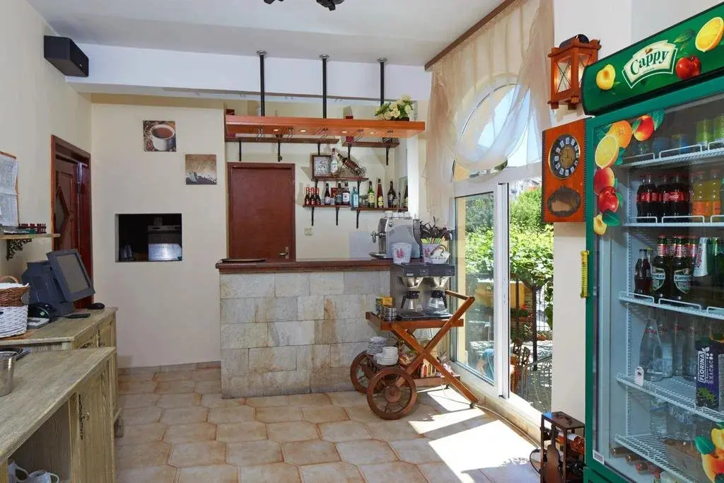 Свети Влас: Family Hotel Milev