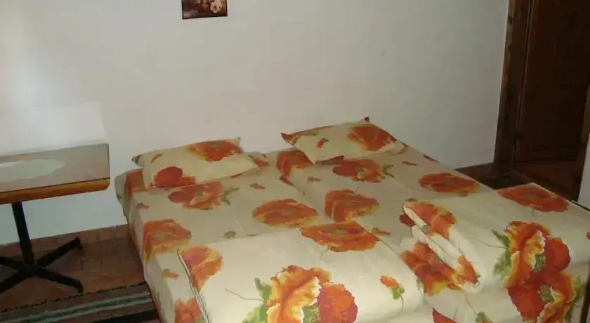 Горна-Оряховица: Moskito Guest House