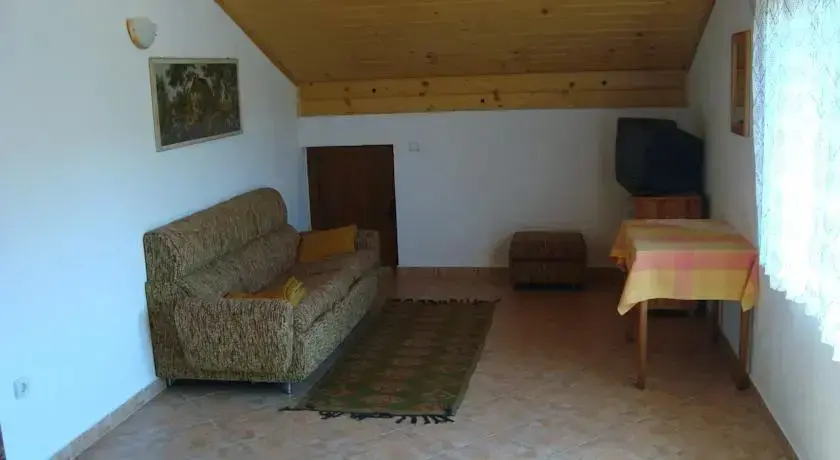 Горна-Оряховица: Moskito Guest House