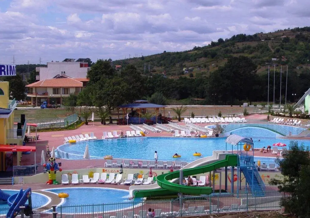 Приморско: Family Hotel Arkadia