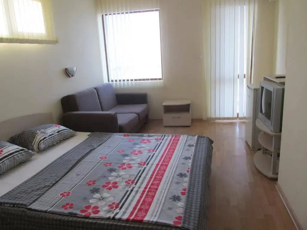 Созополь: Guesthouse Nick