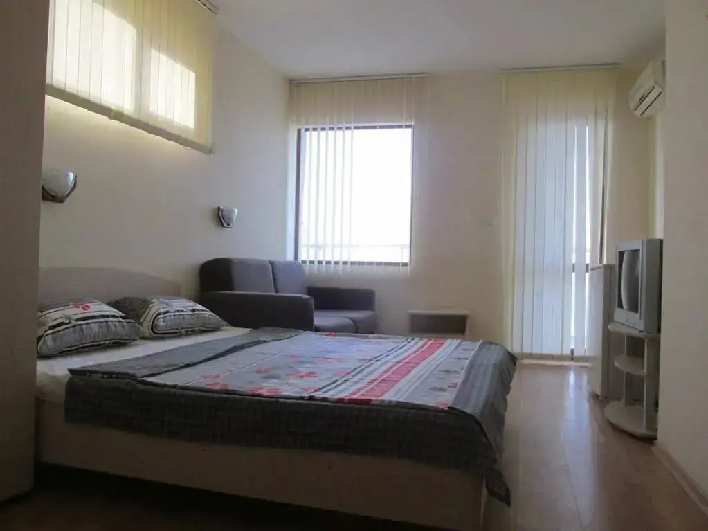 Созополь: Guesthouse Nick