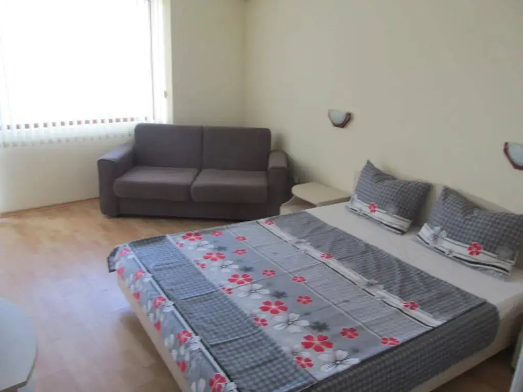 Созополь: Guesthouse Nick