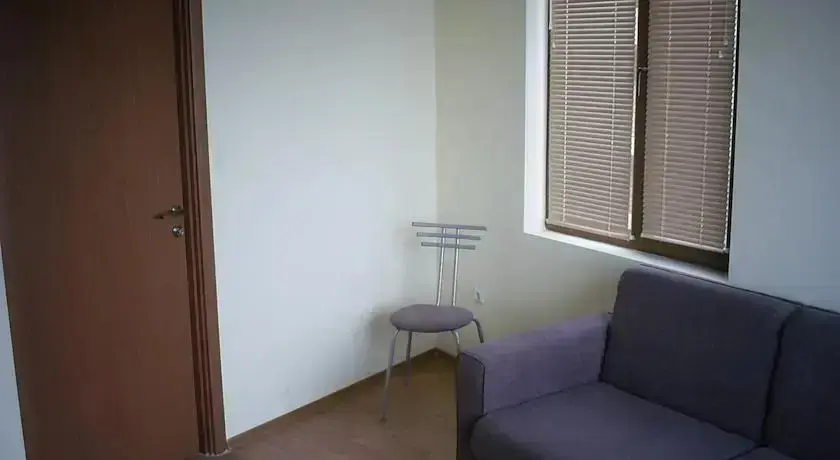 Созополь: Guesthouse Nick