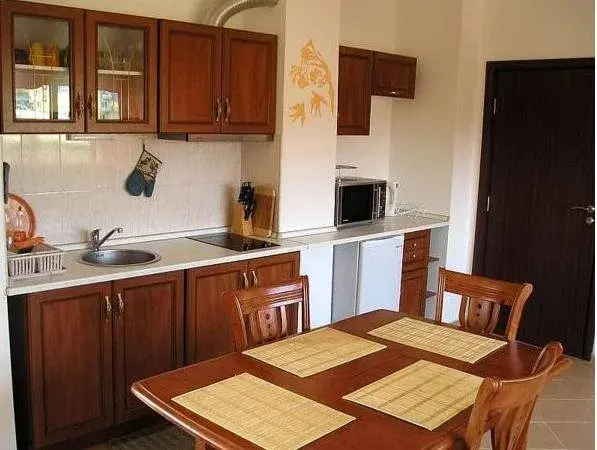 Созополь: Villa Izgrev