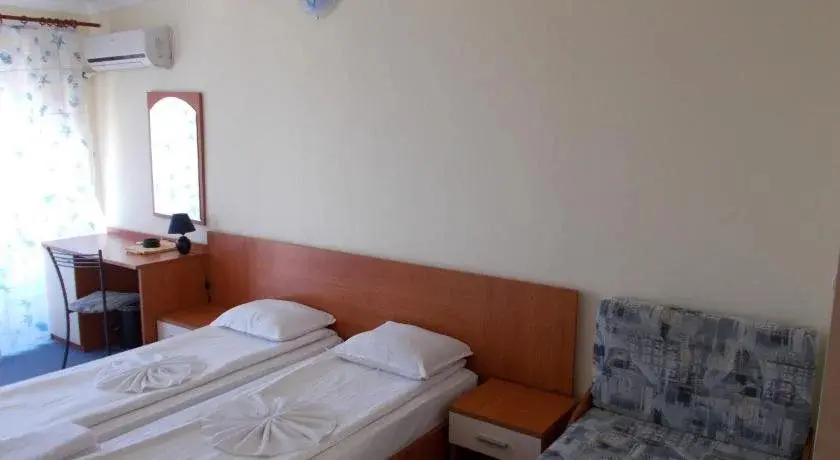 Синеморец: Hotel Atlas