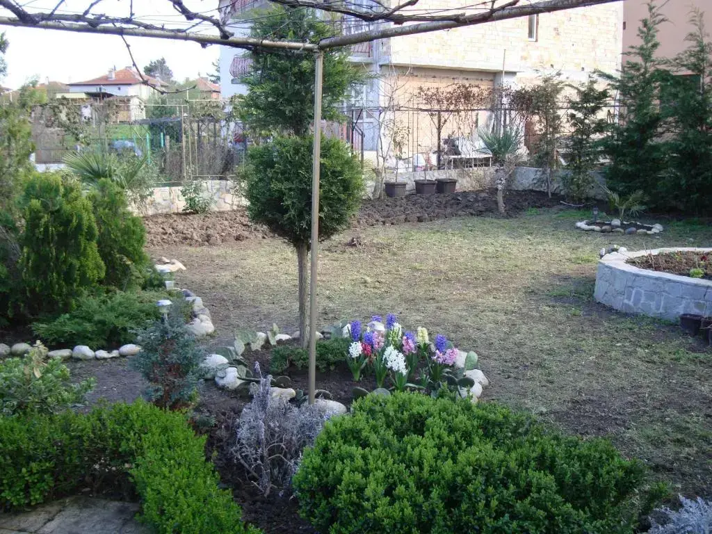 Лозенец: Villa Strandja