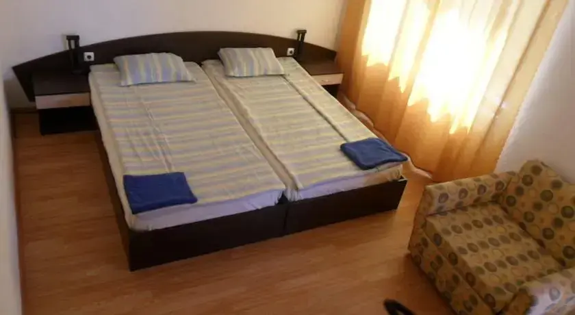 Приморско: Paunovi Guest House