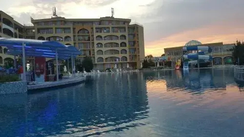 Ахелой: Apartments in Grand Midia Aheloy Palace