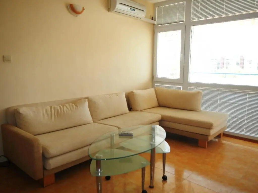 Солнечный берег: Apartment in Elit 3 Apartcomplex