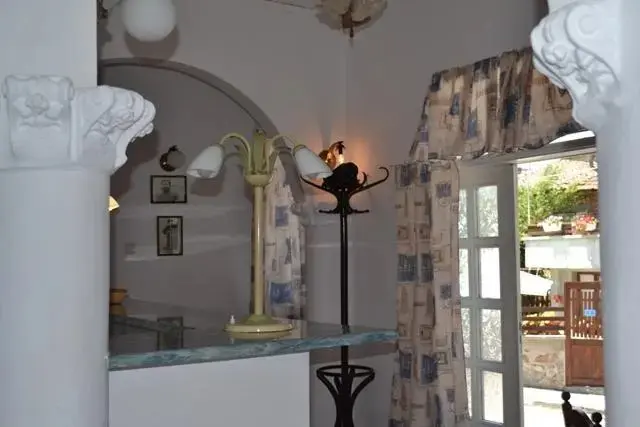 Созополь: Palazo House