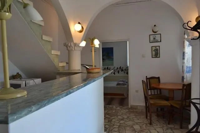 Созополь: Palazo House