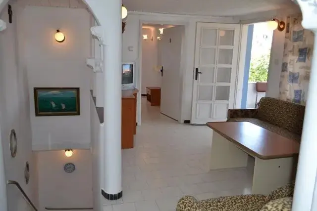 Созополь: Palazo House