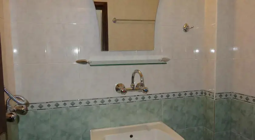 Черноморец: Yanevi Apartments