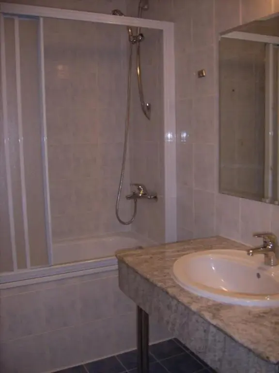Варна: ADIS Holiday Inn Hotel