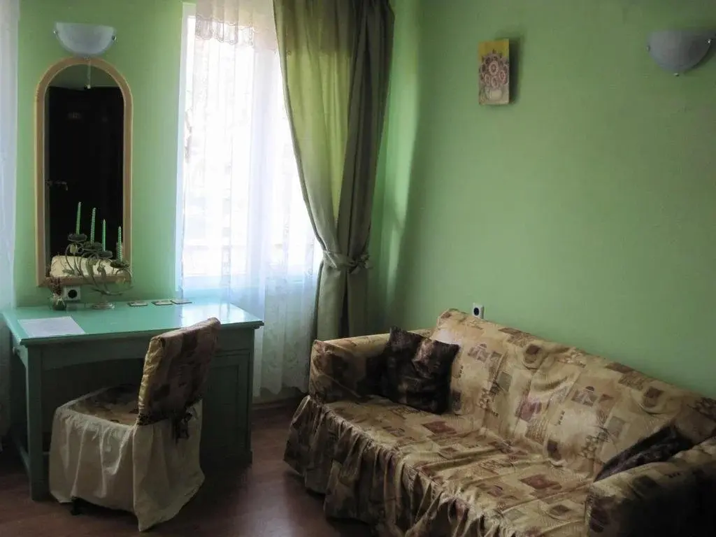 Перник: Hadji Bulev House
