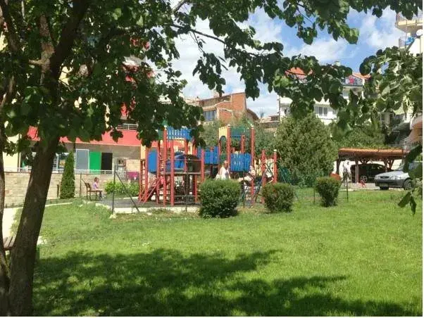 Свети Влас: Yanis Guest House