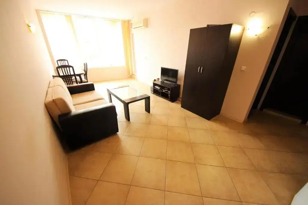 Солнечный берег: Menada Sunset Beach Apartments