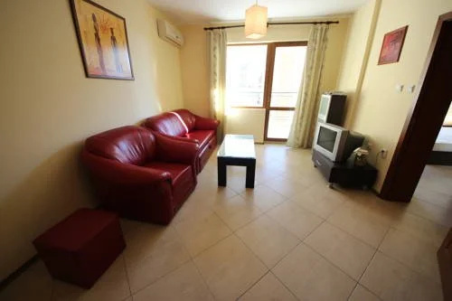 Солнечный берег: Menada Amadeus 3 Apartment