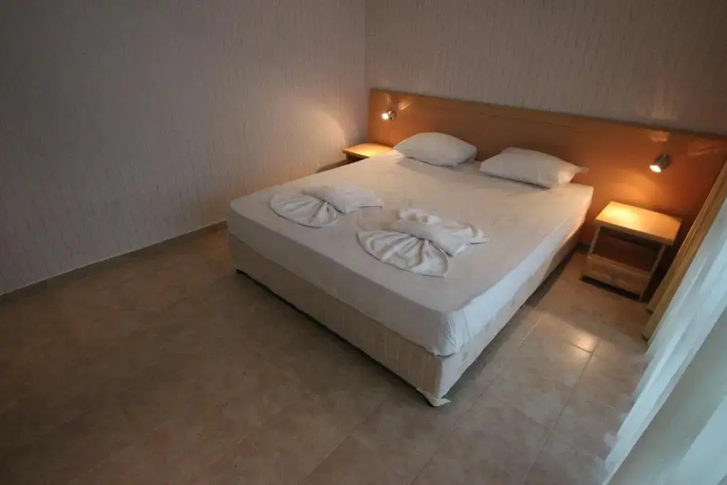 Солнечный берег: Menada Miramar Palace Apartments