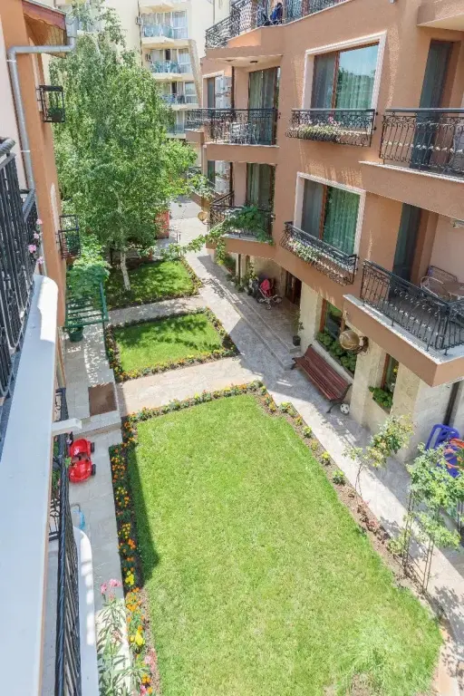 Солнечный берег: Complex Villa Brigantina