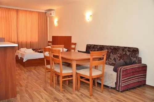 Варна: Ivtour Apartments in Yalta complex