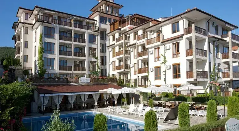 Свети Влас: Mars Apartments in Tryavna Beach Complex