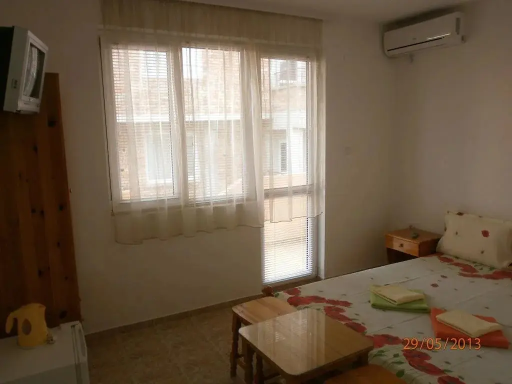 Созополь: Kupenova Guest House