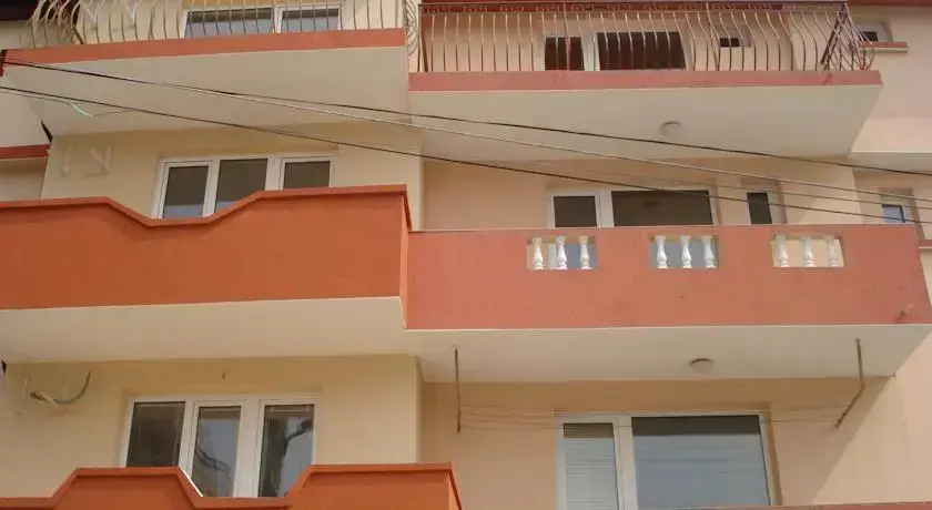 Созополь: Kupenova Guest House