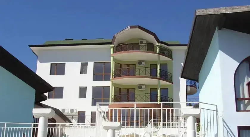 Балчик: Balchik English House