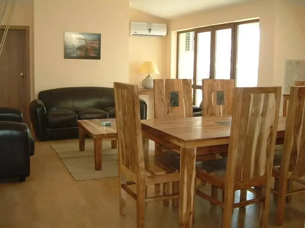 Балчик: Balchik English House
