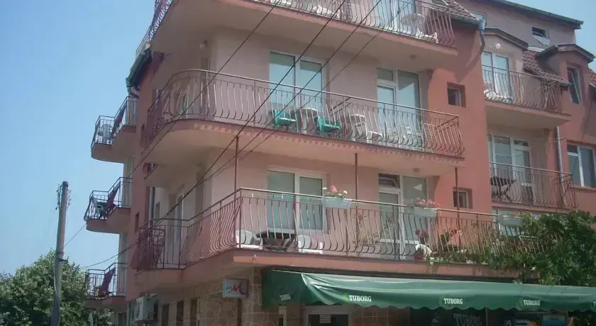 Приморско: Ruja Guest House