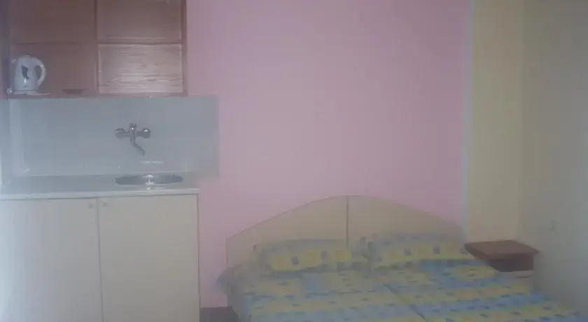 Приморско: Ruja Guest House